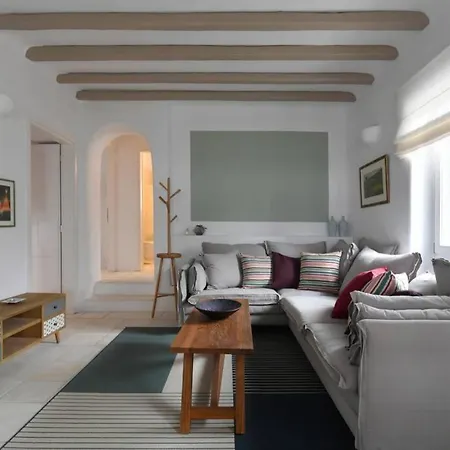 Saint John With 3 Bedrooms & Pool Parikia (Paros)