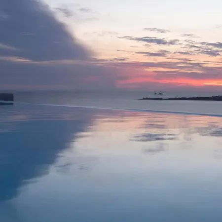 Saint John With 3 Bedrooms & Pool Parikia (Paros)