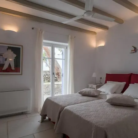 Holiday home Saint John With 3 Bedrooms & Pool