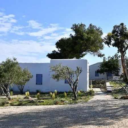 Holiday home Saint John With 3 Bedrooms & Pool Parikia (Paros)